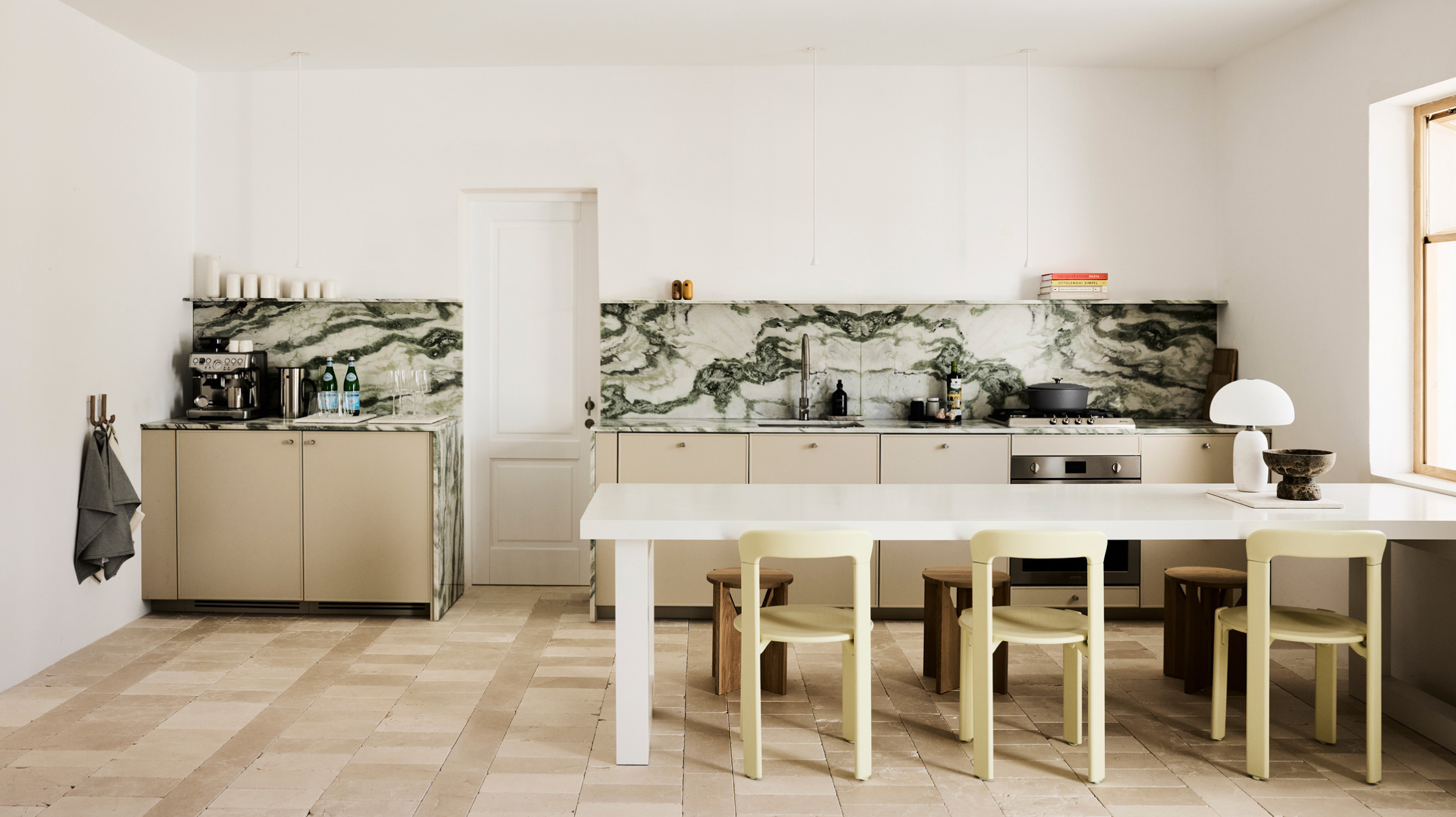 Fronteriors kitchen by StudioToff